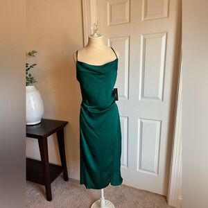 Lulus Hollywood Woman Green Midi Dress